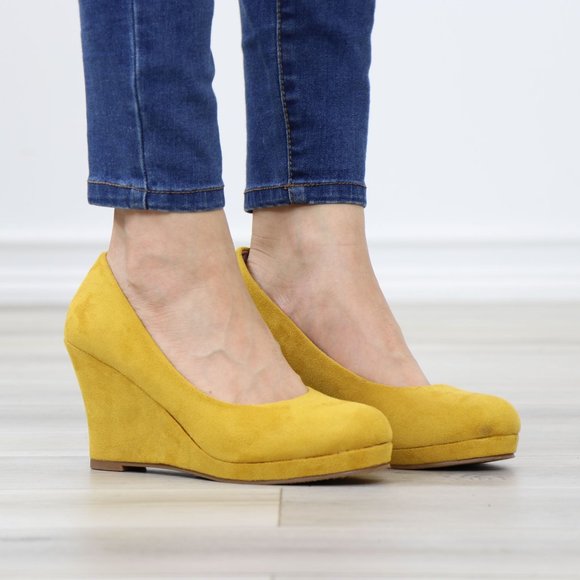 Mustard Faux Suede Close Round Toe Wedge High Heel - Picture 2 of 11